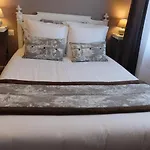 Szálloda Aux Temps D'em 3*