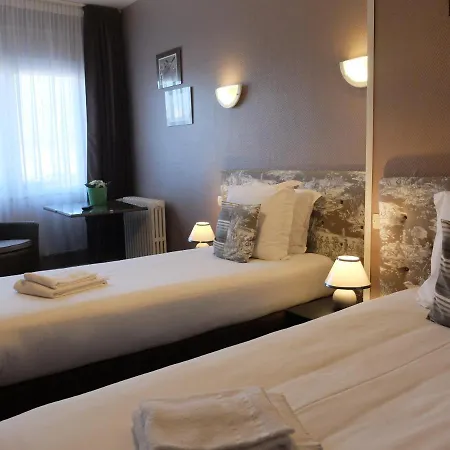 Hotel Aux Temps D'em