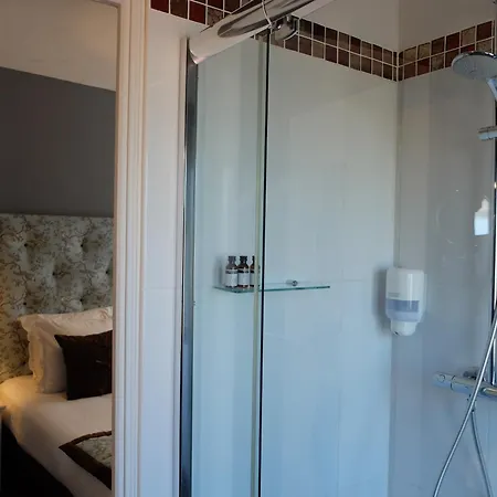 Hotel Aux Temps D'em 3*