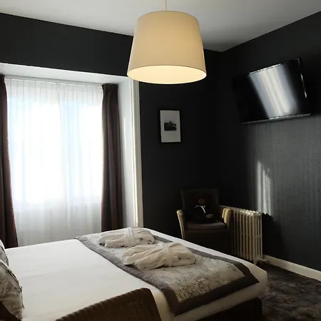Hotel Aux Temps D'em 3*